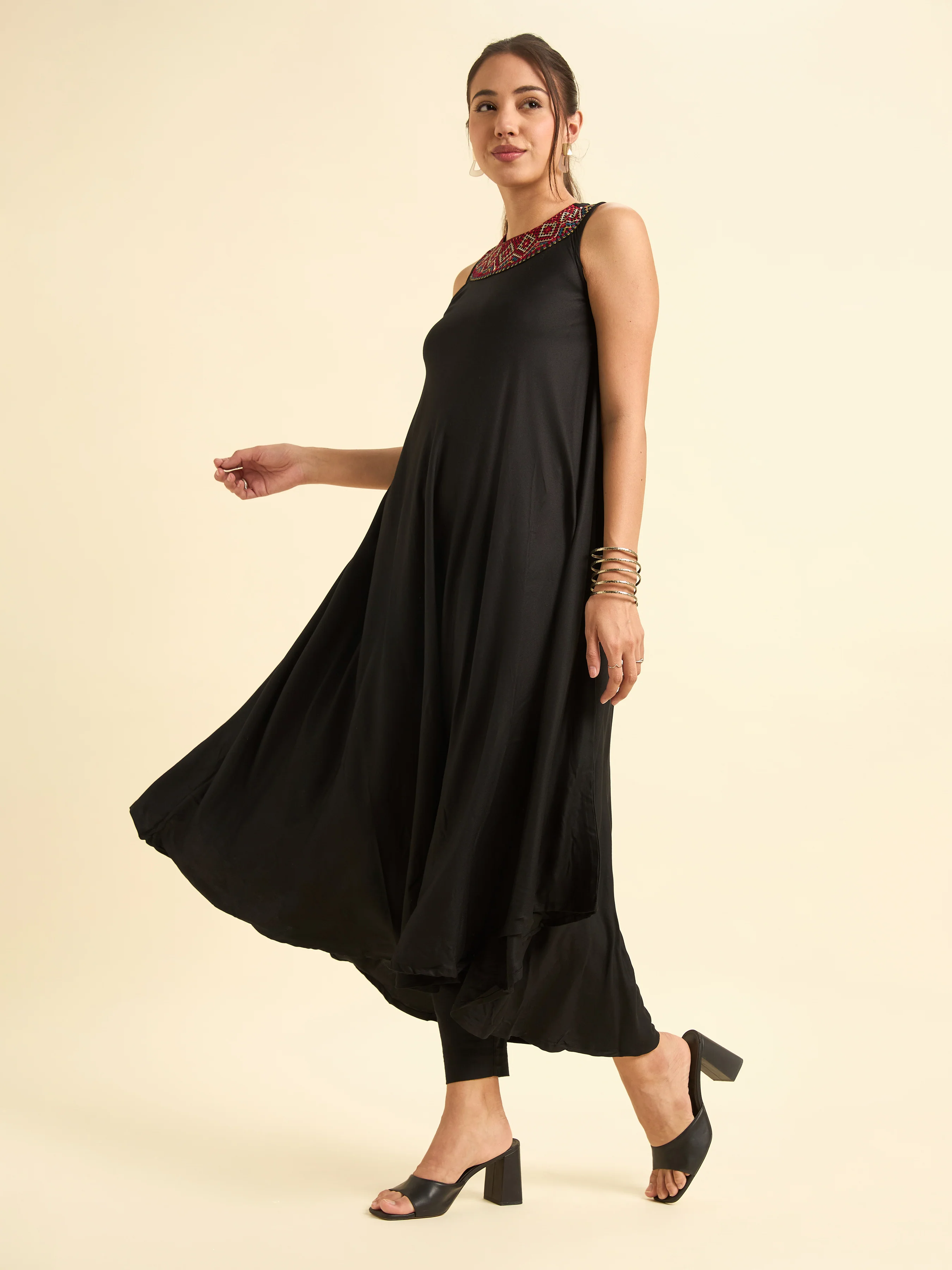 Black Colour Viscose Plain Flared Kurti With Mirror Work Embroidery - Image 7