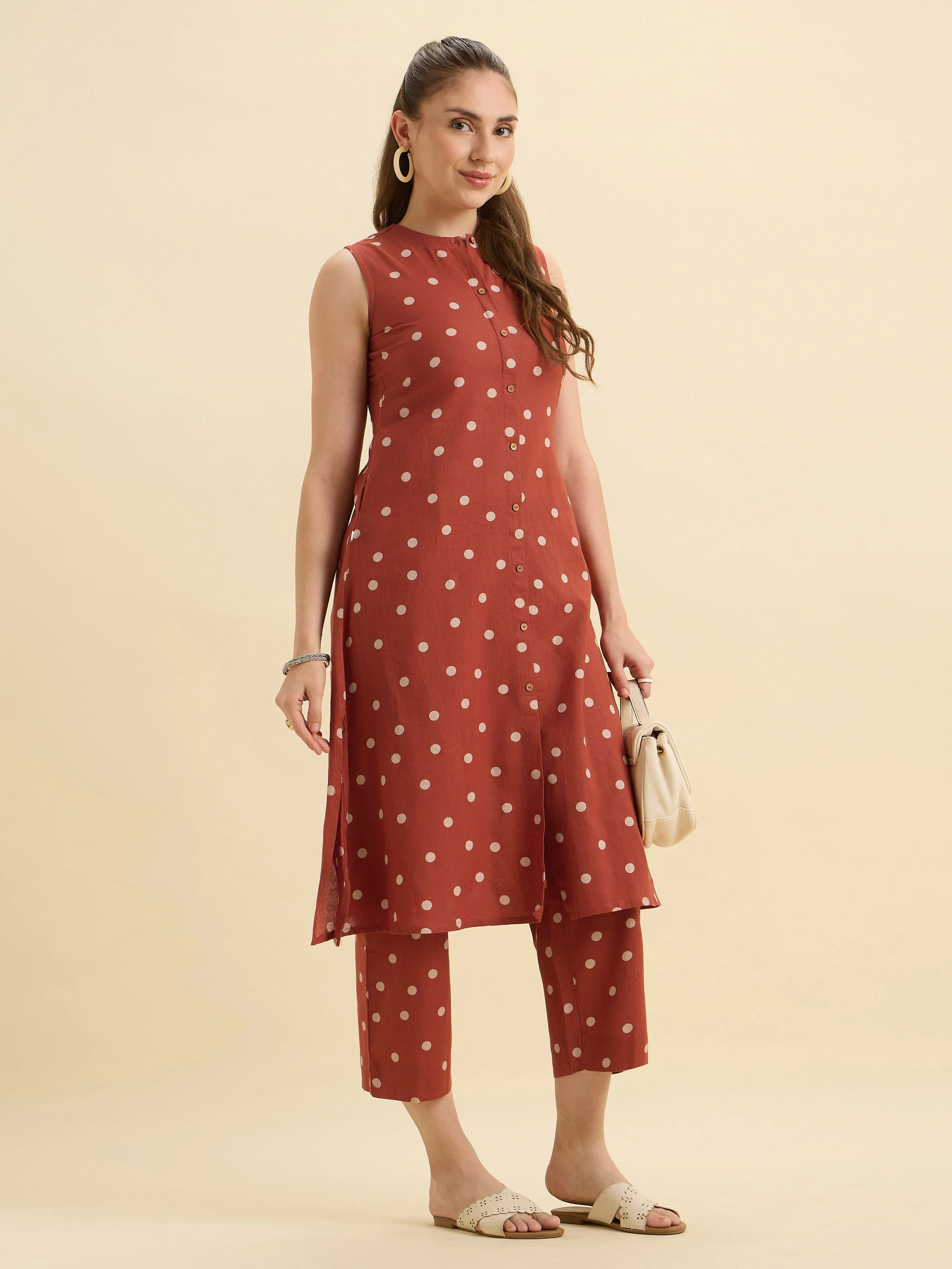Brick Red Ivory Cotton Flax Printed Flared Sleeveless Kurti Set With Centre Cut - Image 3
