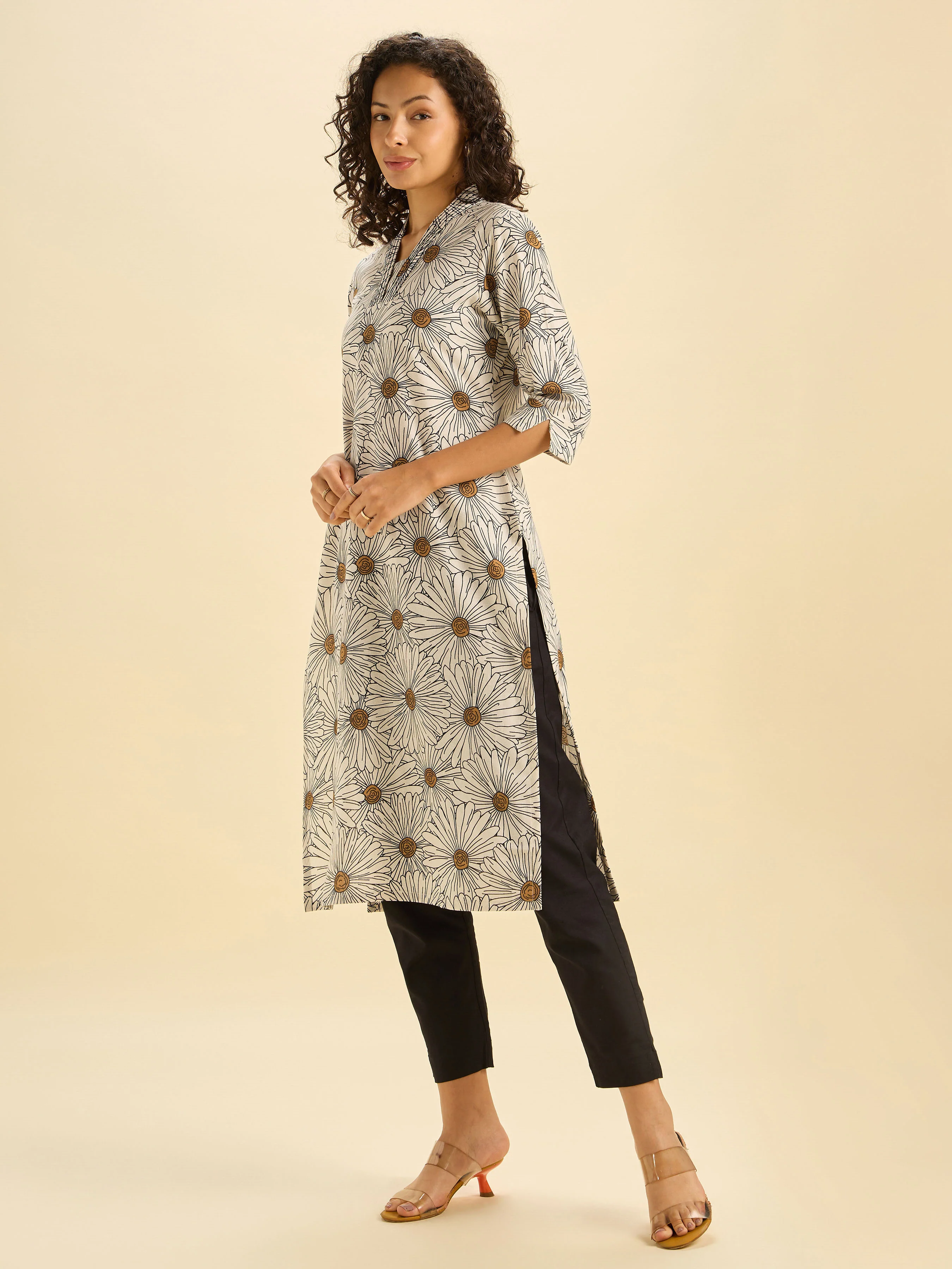Ivory Black Cotton Flax Printed Slitted Kurti With Sequins Work - Image 5