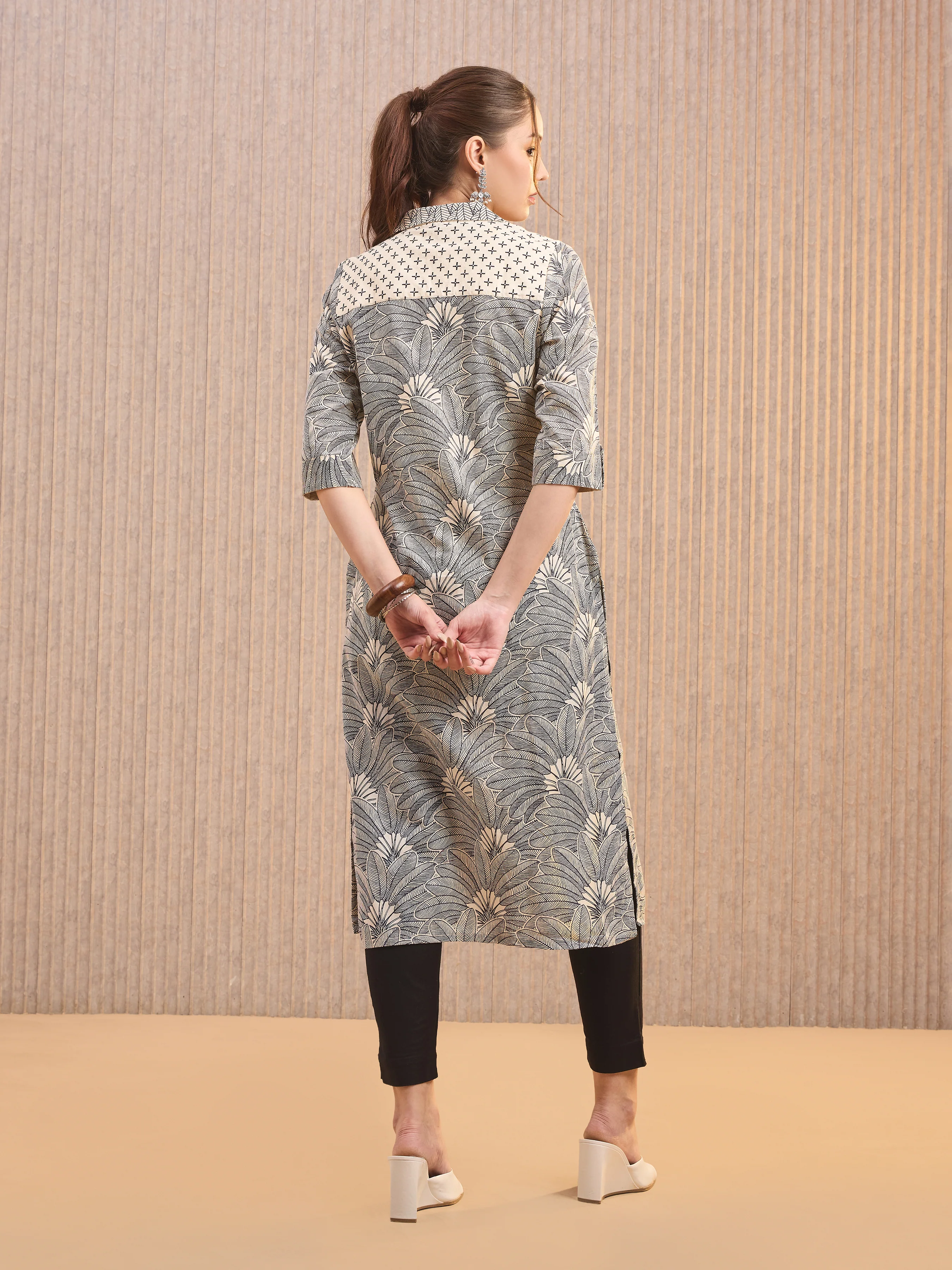 Ivory Cotton Flax Printed Kurti With Sequins Embroidery - Image 5