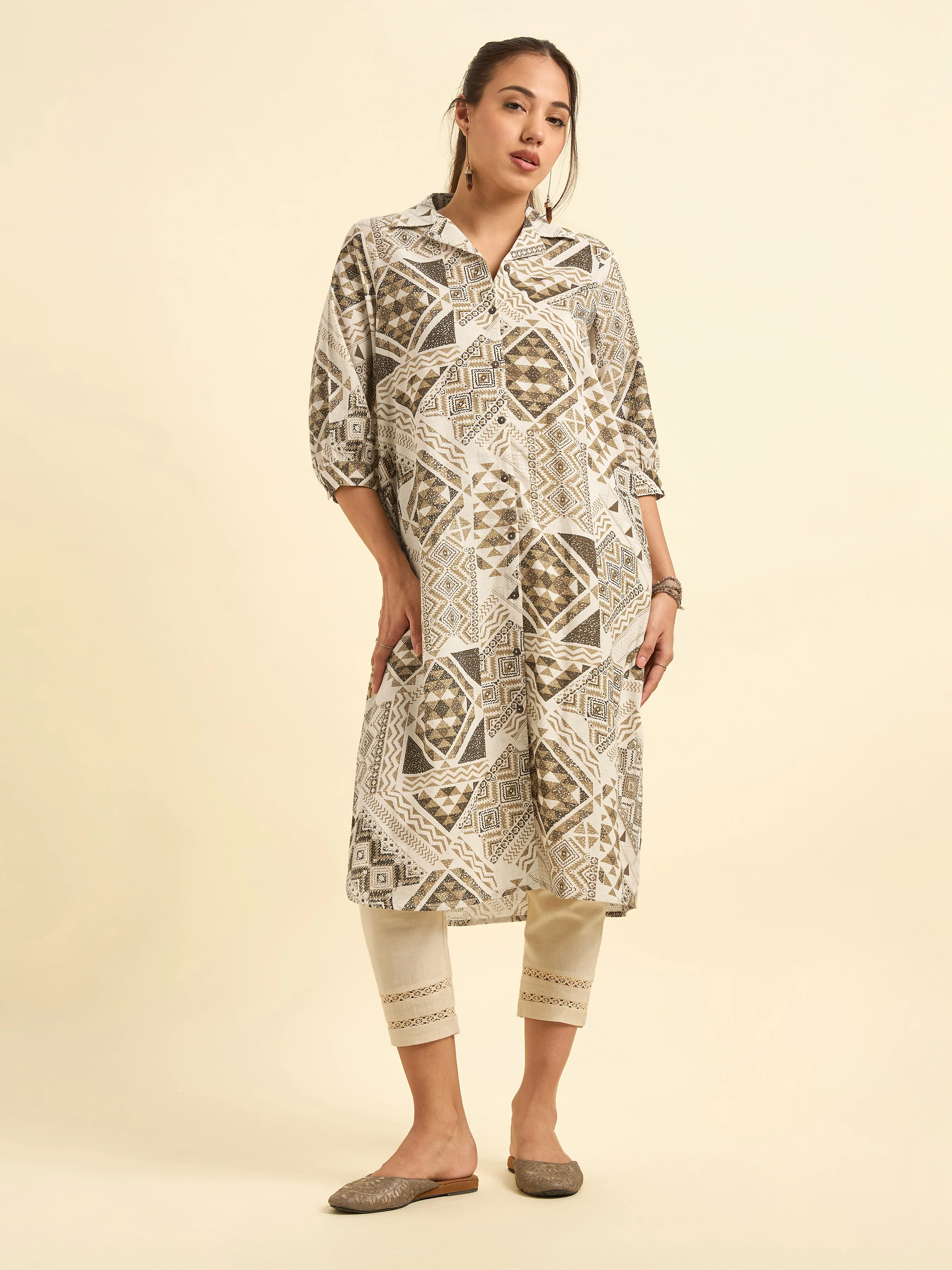 Ivory Multi Cotton Flax Printed Flared Kurti With Relaxed Fit - Image 2