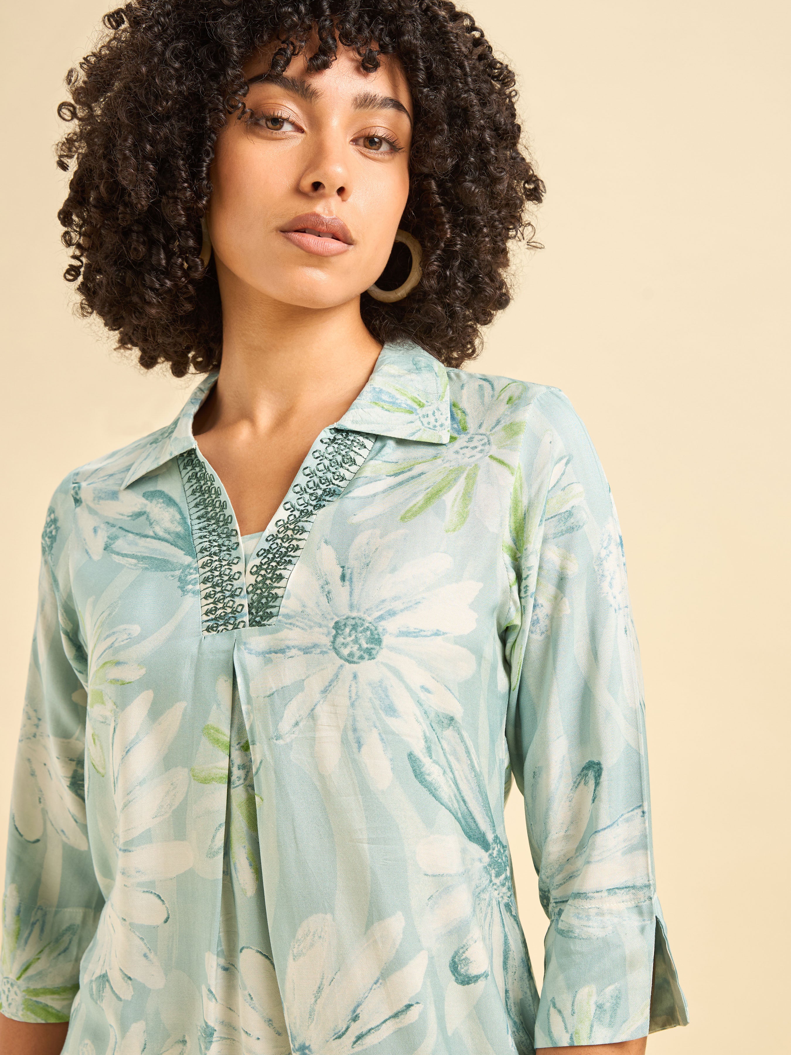 Light Blue Muslin Printed Kurti With Embroidery - Image 2