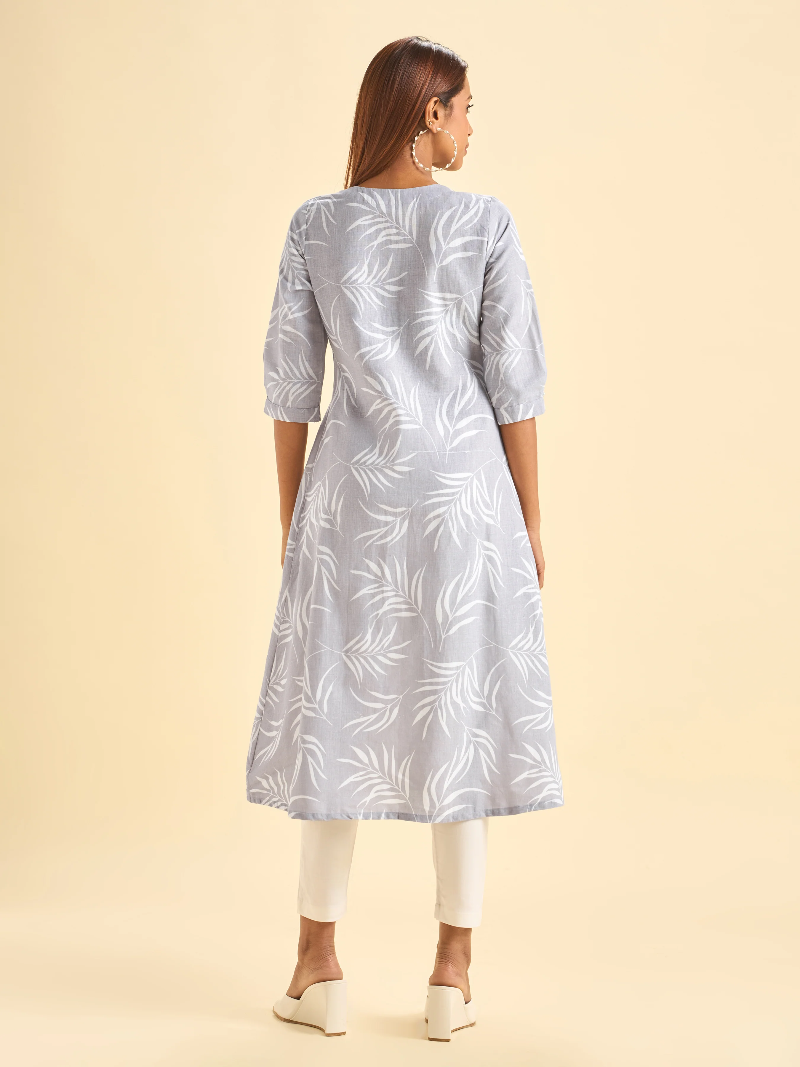 Lilac White Cotton Linen Printed Flared Kurti With Box Pleat - Image 5