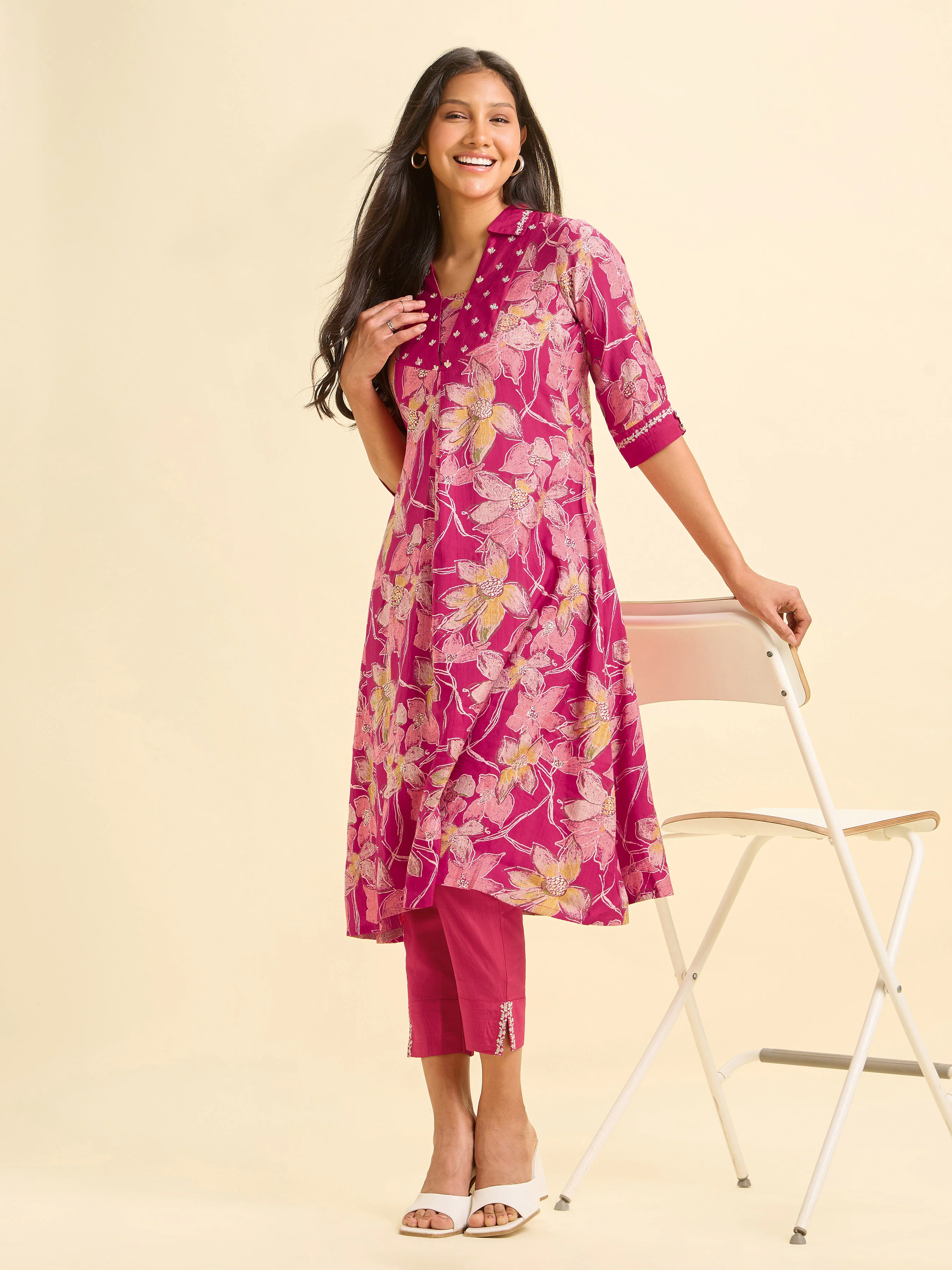Magenta Viscose Blend Foil Printed Flared Kurta Set With Sequins Embroidery - Image 3