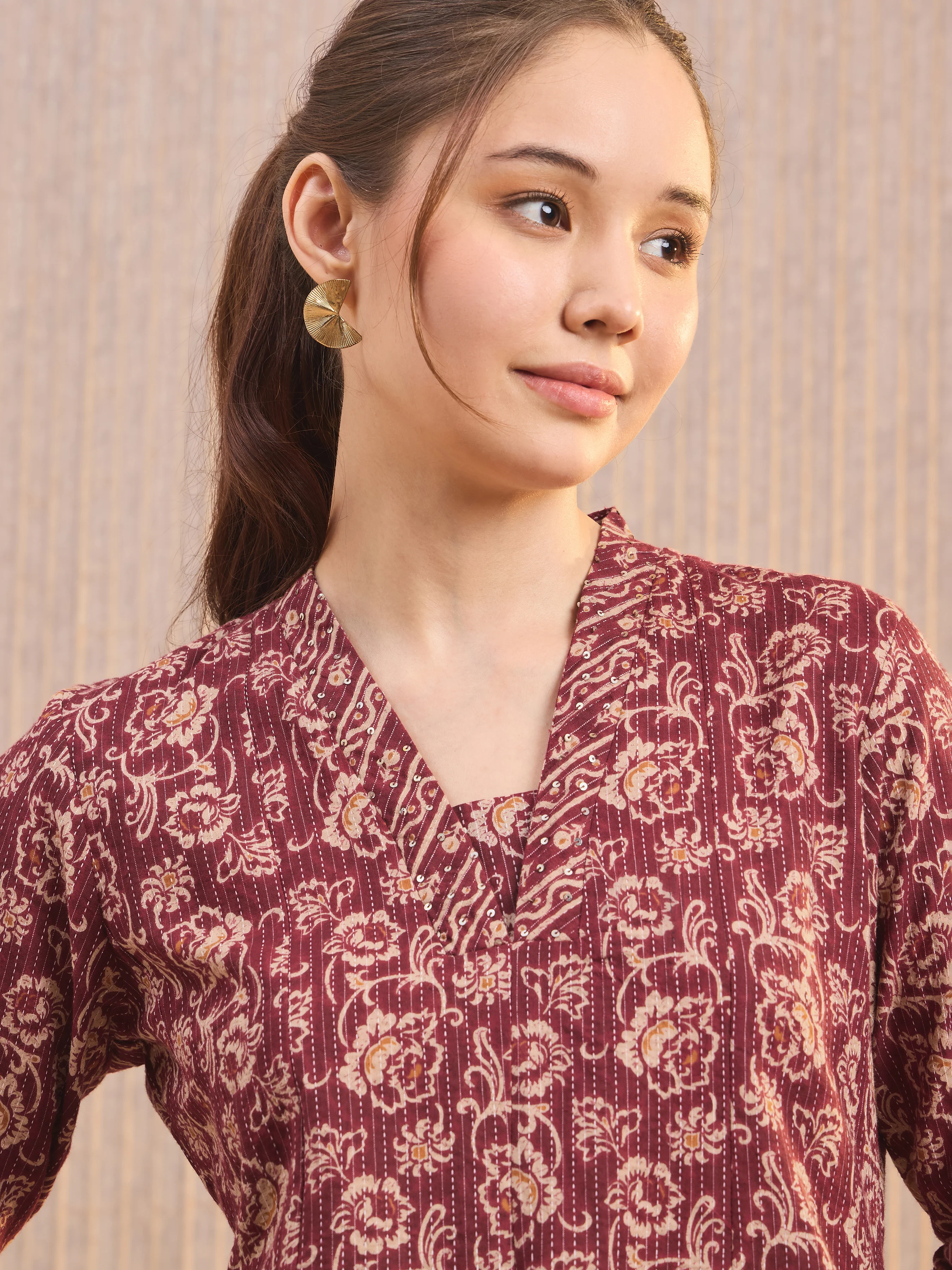 Maroon Pure Cotton Katha Printed Kali Cut Kurti With Sequins Work - Image 2