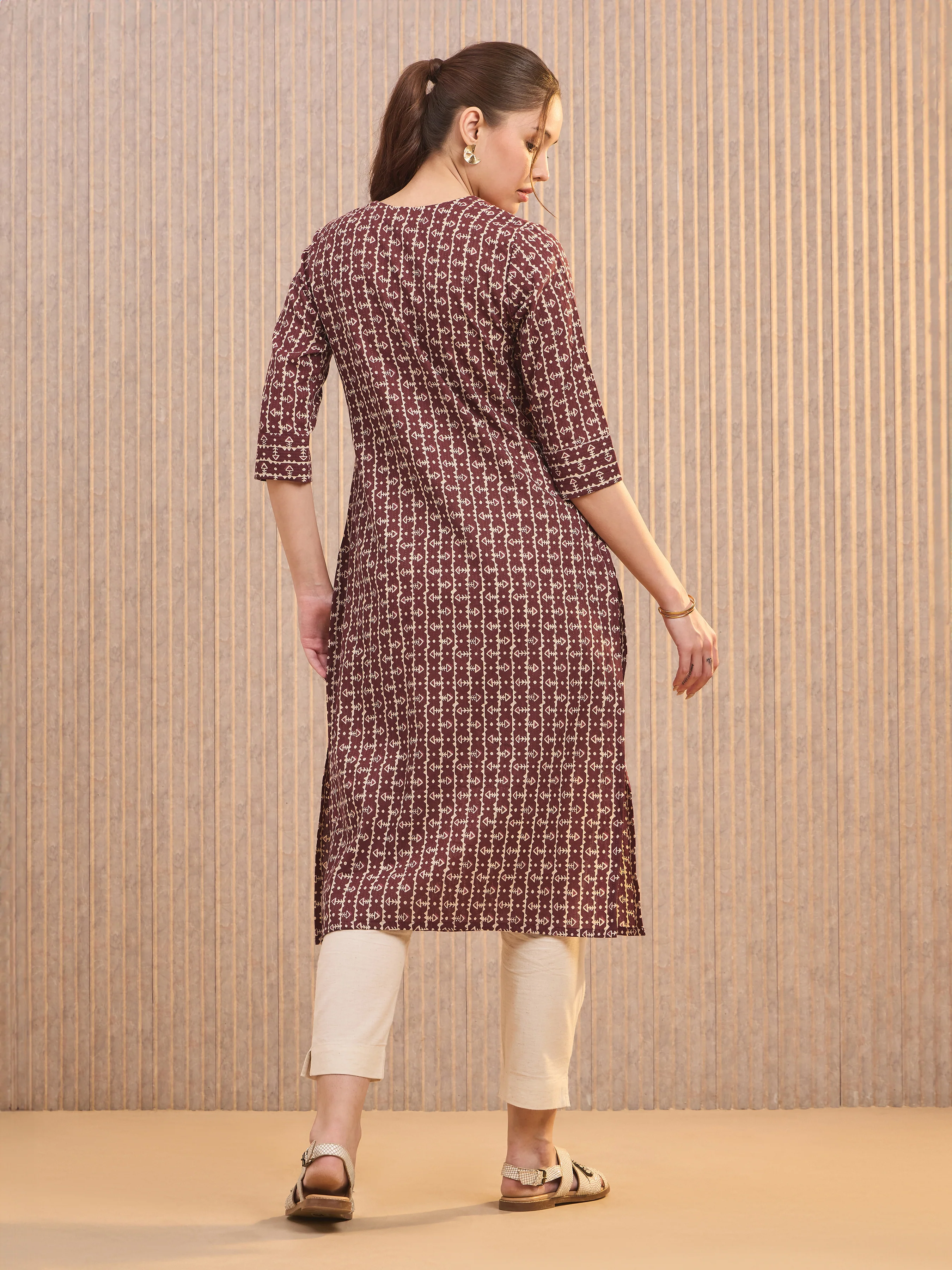 Maroon Pure Cotton Printed Kurti With Lace&Sequins Work - Image 5