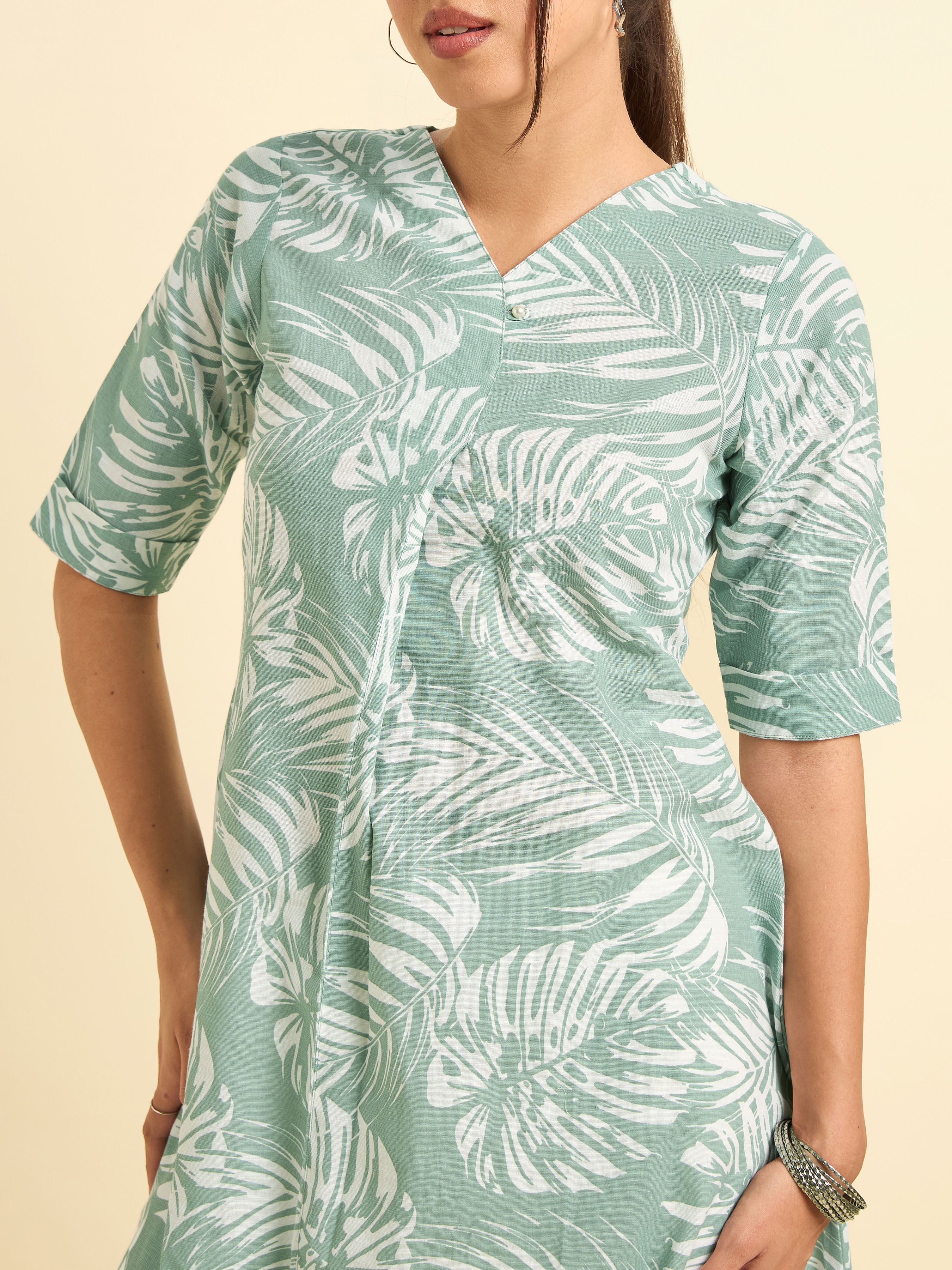 Sage Green And White Cotton Linen Printed Flared Kurti With Knife Pleat - Image 2