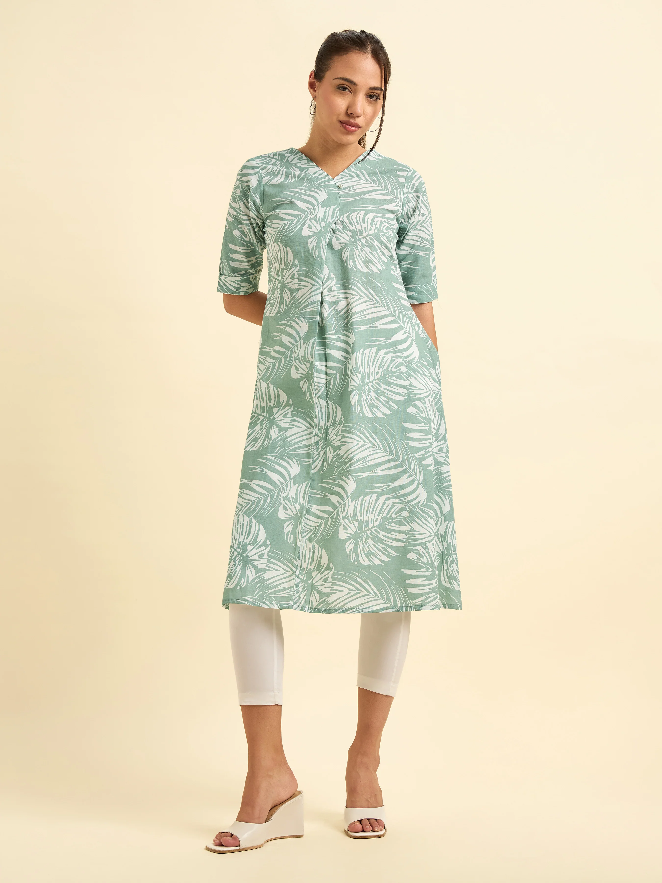 Sage Green And White Cotton Linen Printed Flared Kurti With Knife Pleat - Image 4