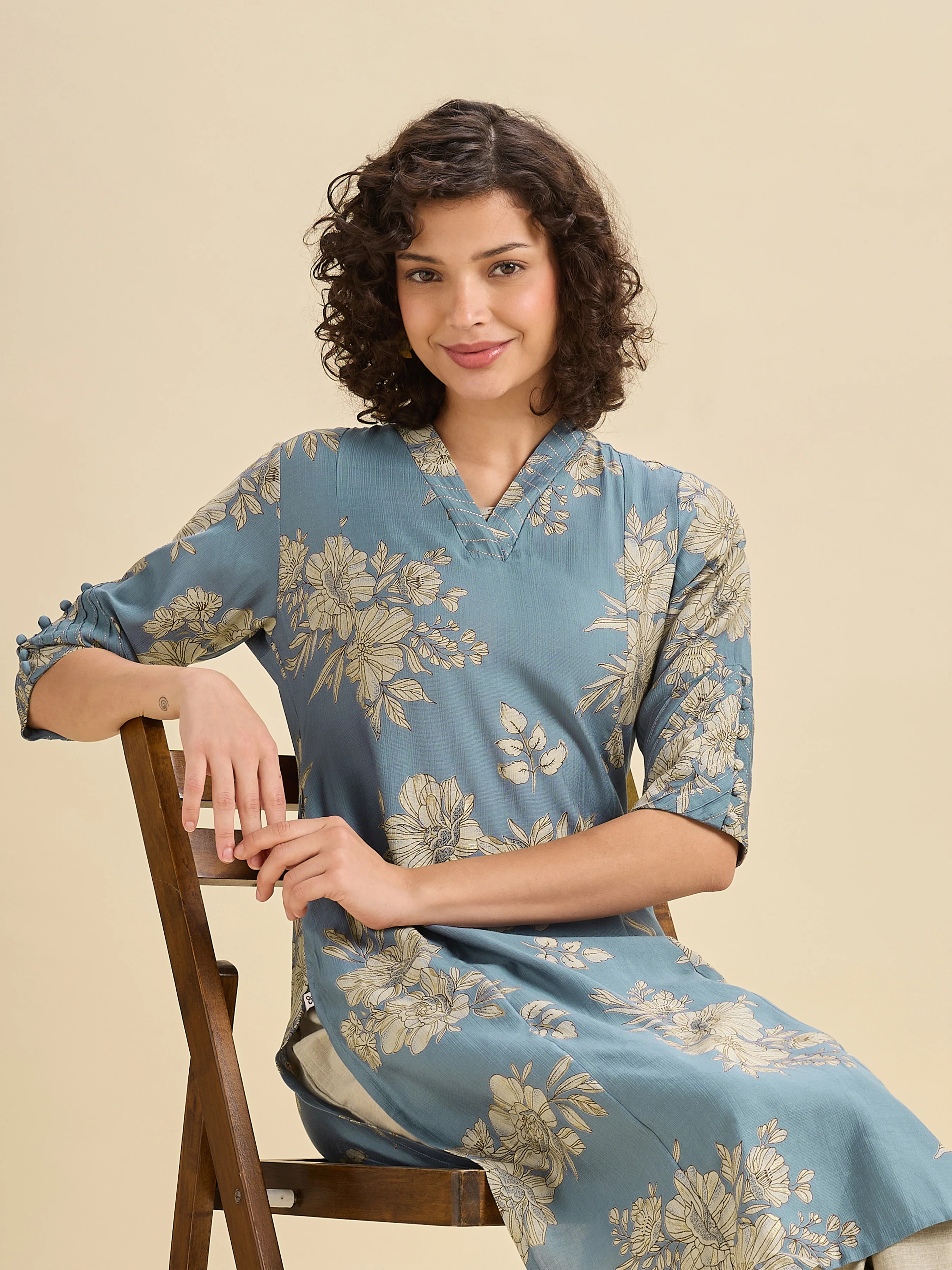 Sky Blue Viscose Blend Printed Kurta With Embroidery - Image 5