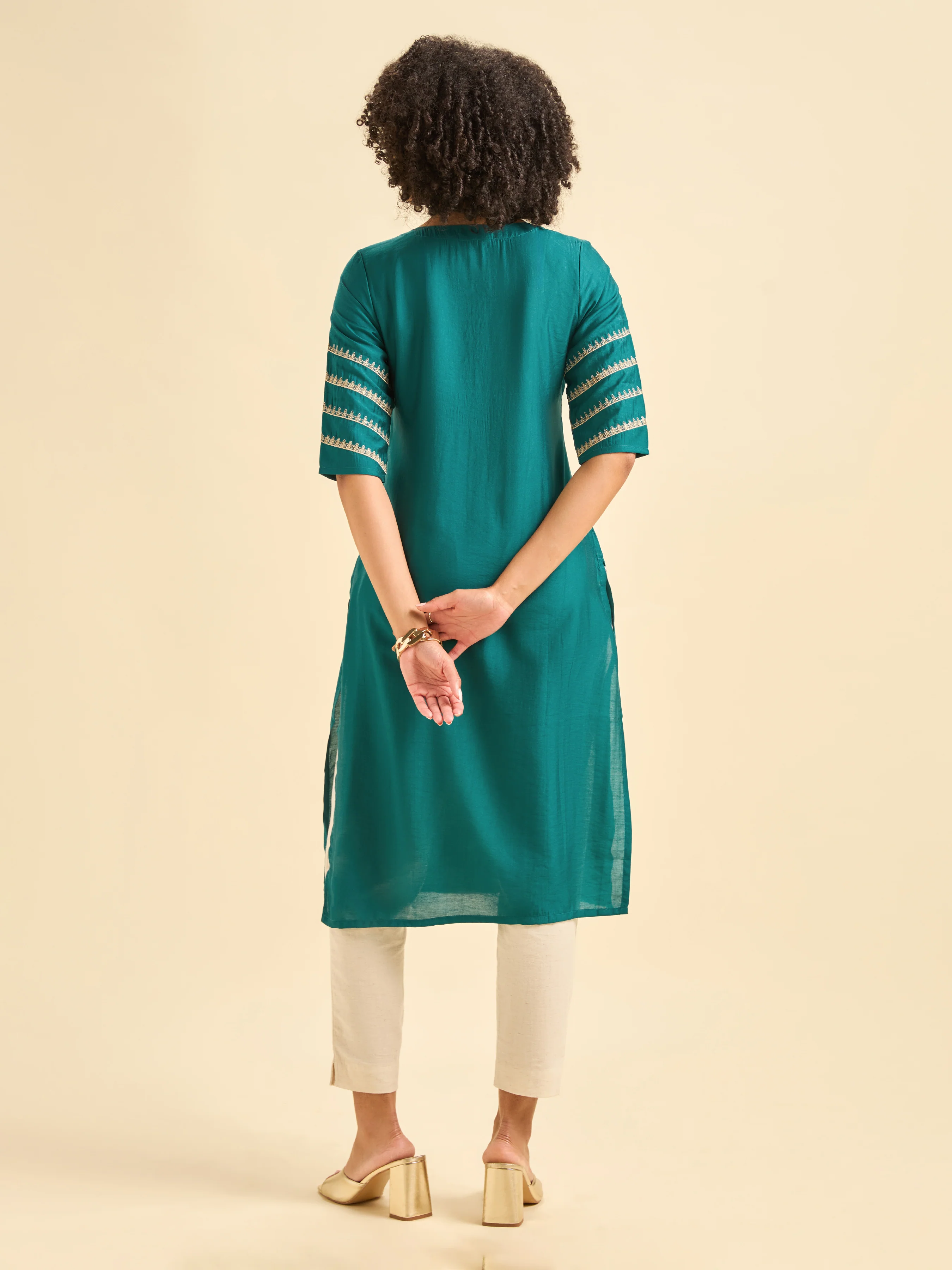 Teal Viscose Blend Plain Slitted Kurti With Embroidery - Image 6