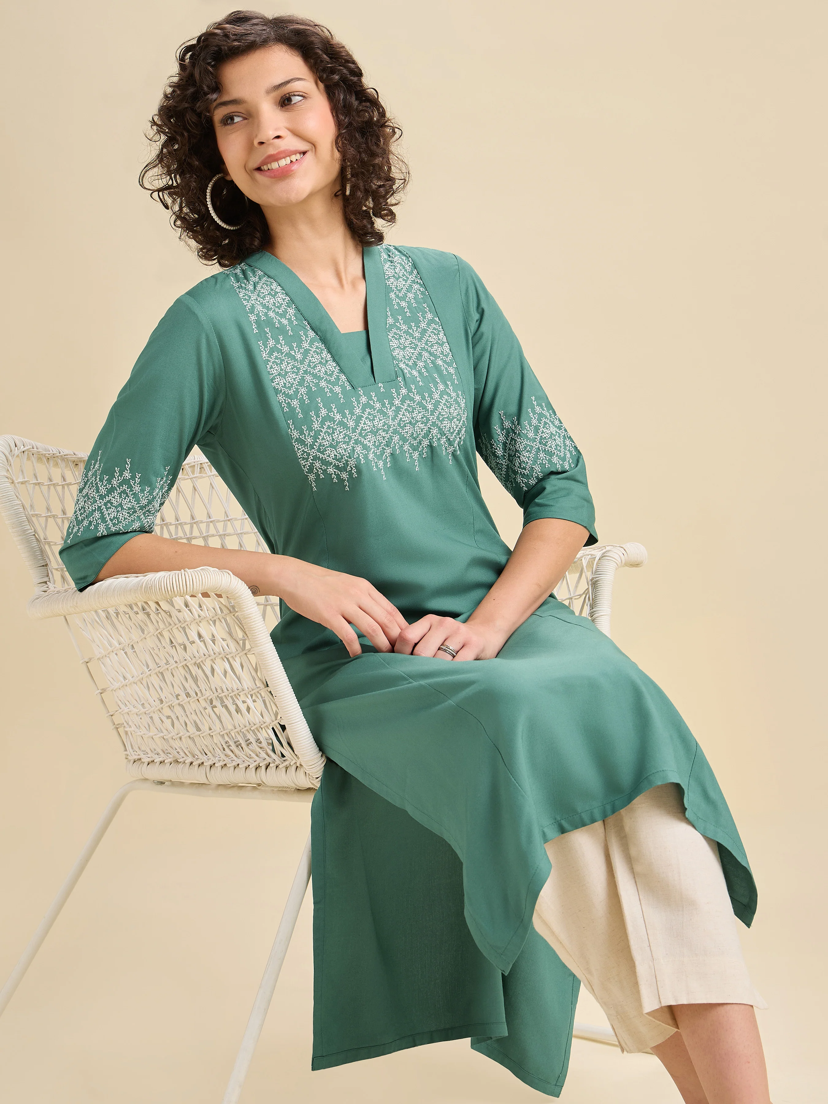Teal Viscose Plain Slitted Center Panel Kurti With Embroidery - Image 4