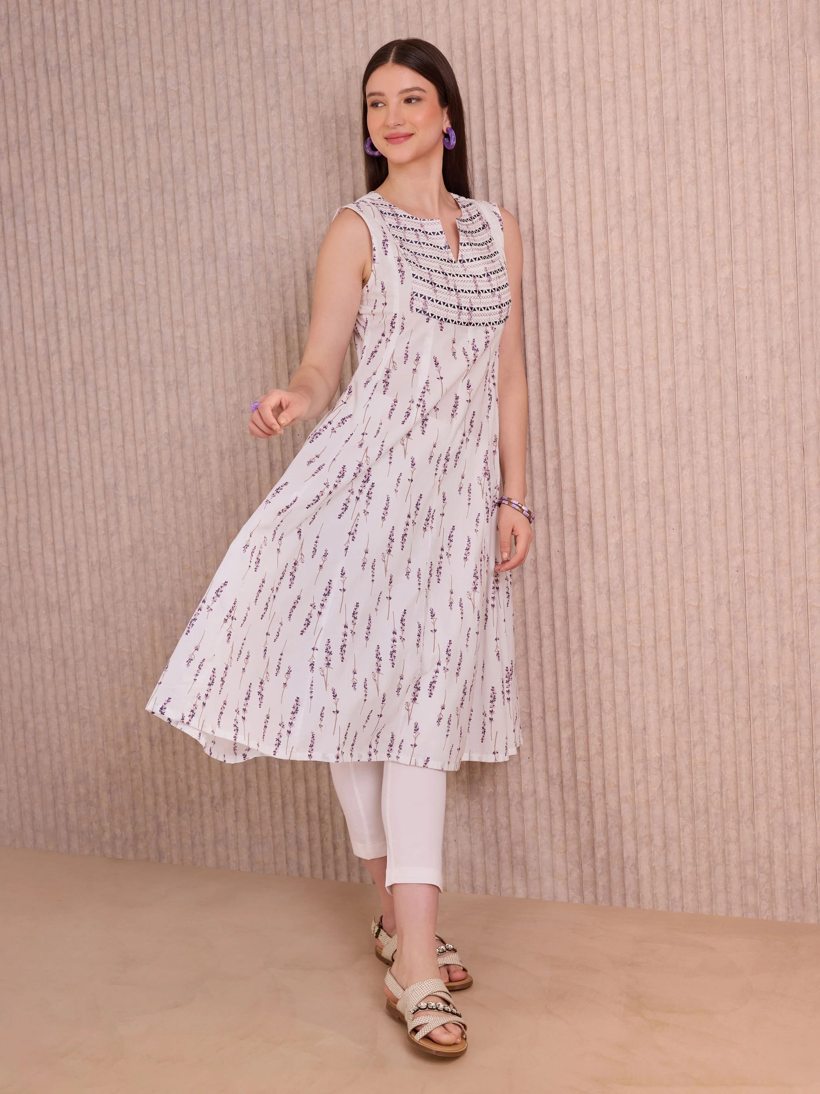 White And Purple Cotton Printed Flared Kali Cut Sleeve Less Kurti With Embroidery - Image 5