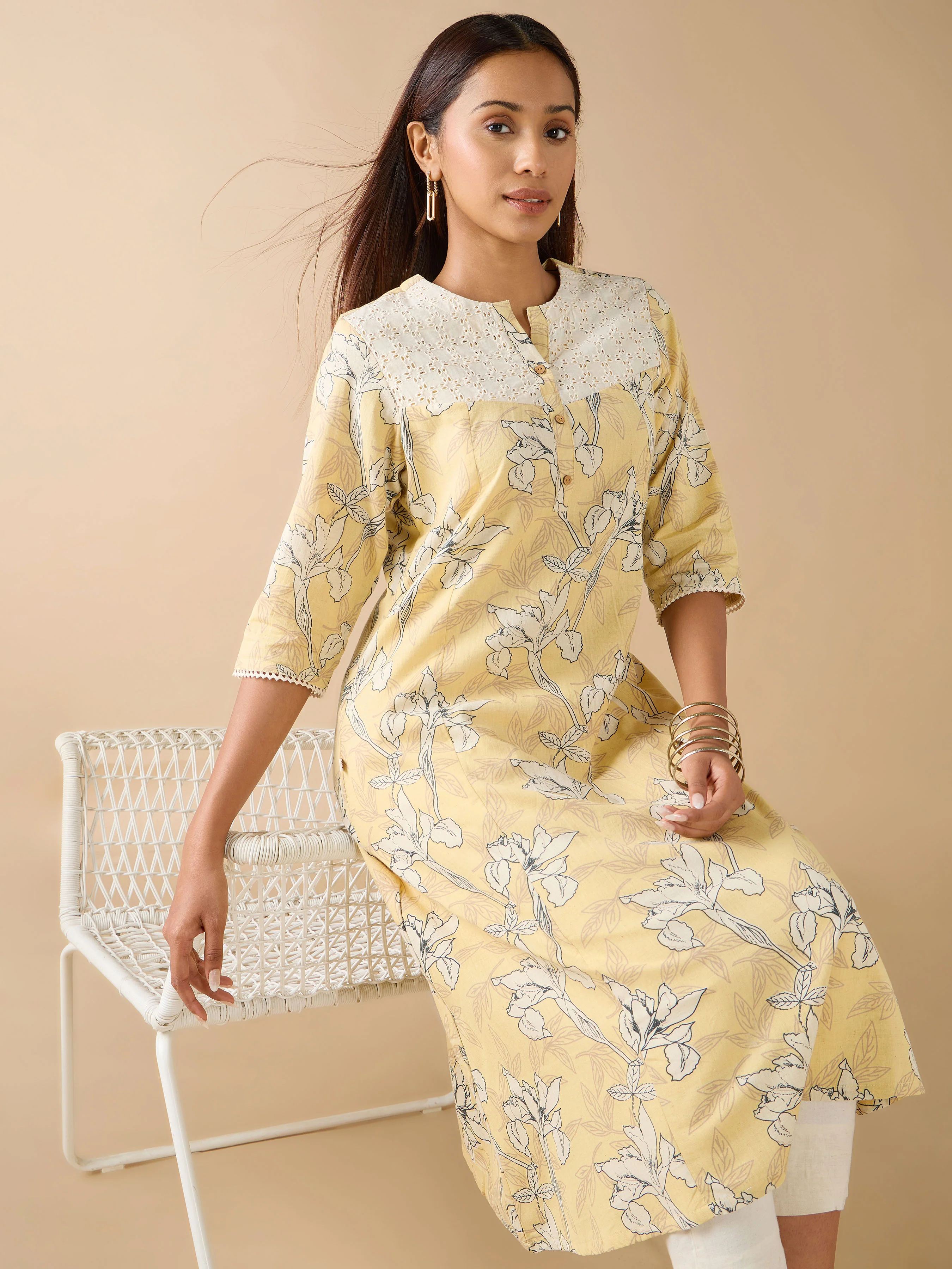 Multi Color Cotton Flax Printed Kurti With Embroidery - Image 3